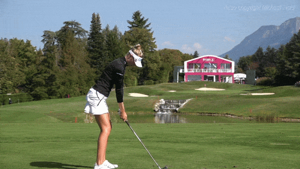 Nelly Korda golf takeaway showing shoulder movement